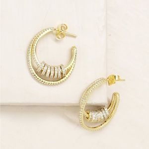 NWT ETTIKA DOUBLE CRYSTAL PAVE RING 18K GOLD PLATED HOOP EARRINGS
